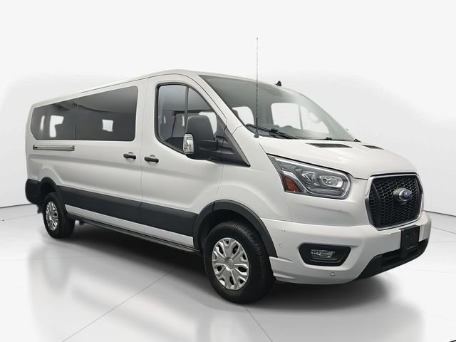 Used 2023 Ford Transit 350 XLT image 2