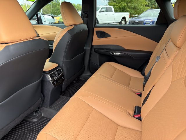 Used 2025 Lexus RX 350 Premium w/ Convenience Package AWD/4WD image 22