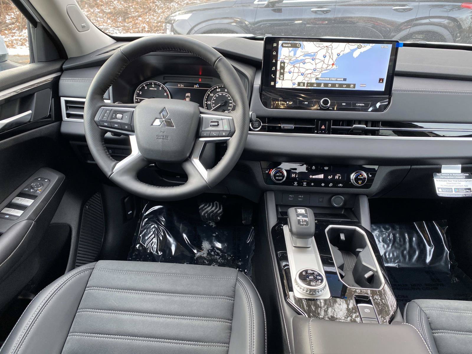New 2026 Mitsubishi Outlander SE AWD/4WD image 10