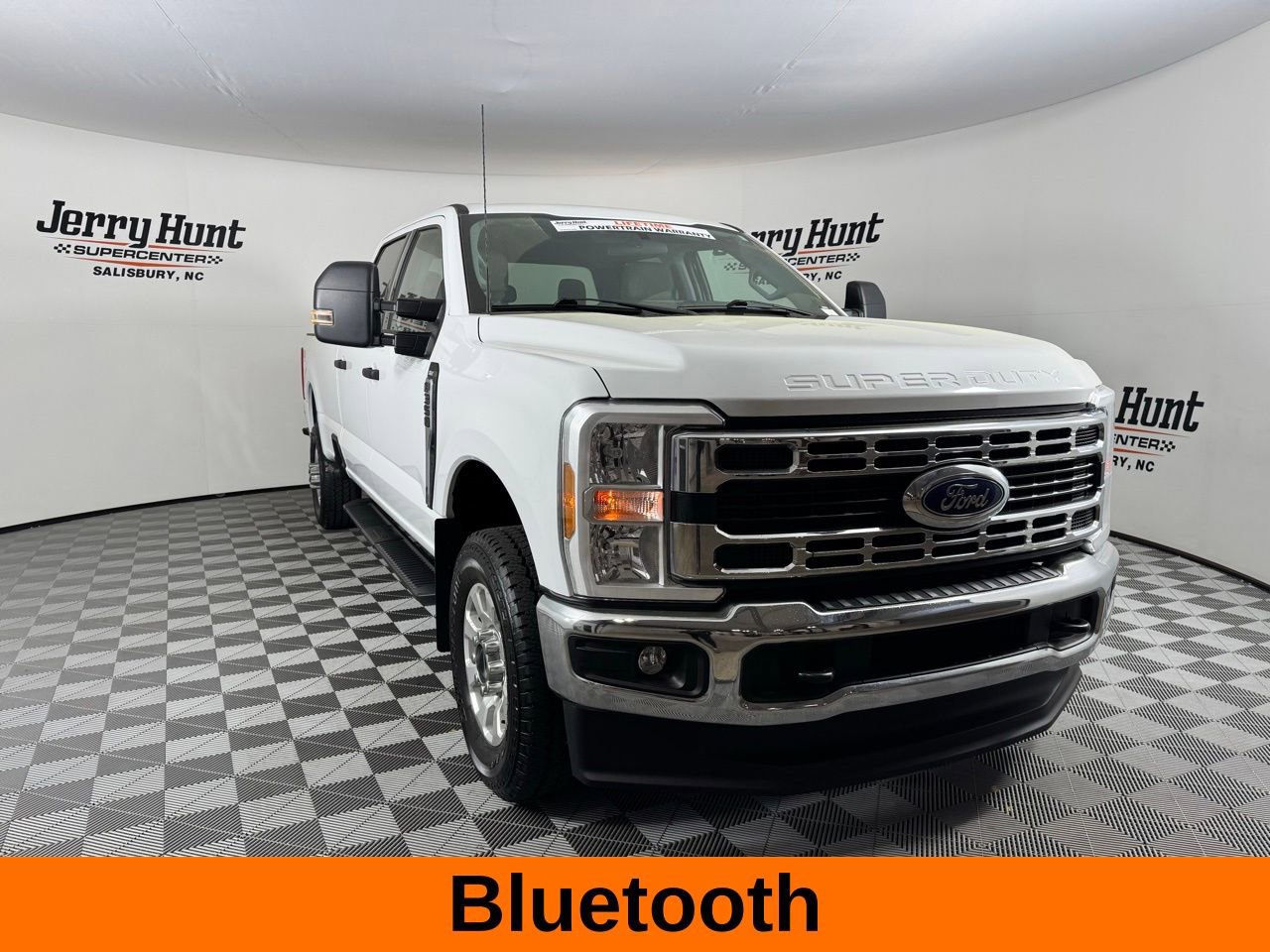 Used 2024 Ford F350 XLT w/ FX4 Off-Road Package AWD/4WD image 6