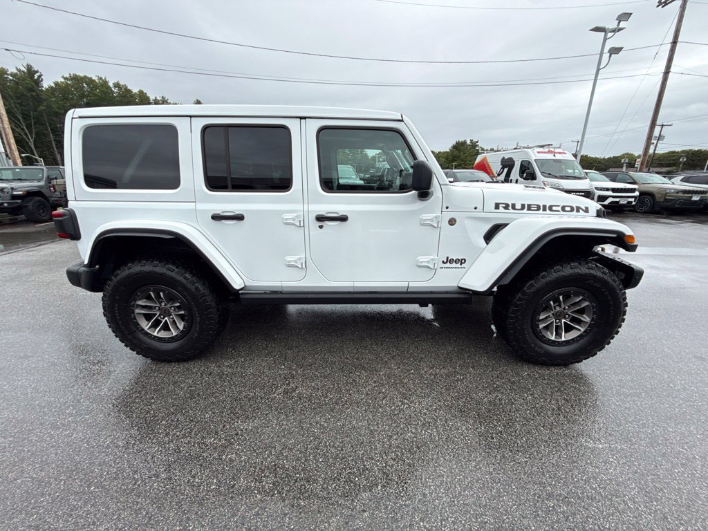 Certified 2024 Jeep Wrangler Unlimited Rubicon 392 AWD/4WD image 6