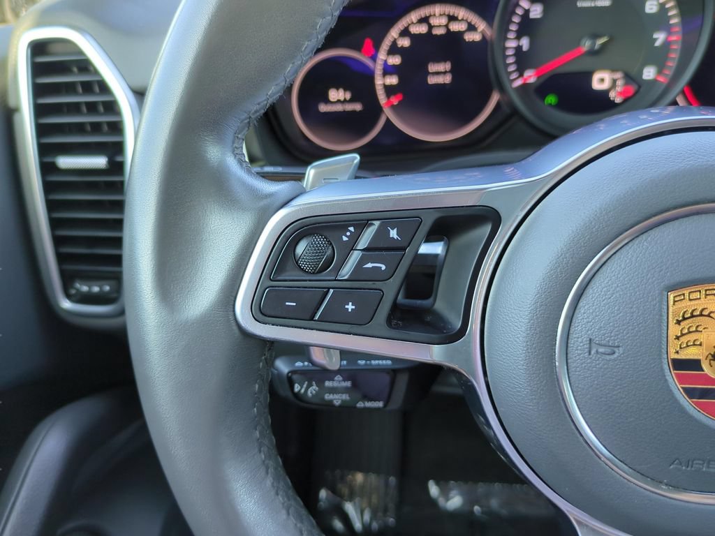 Used 2021 Porsche Cayenne AWD/4WD image 21