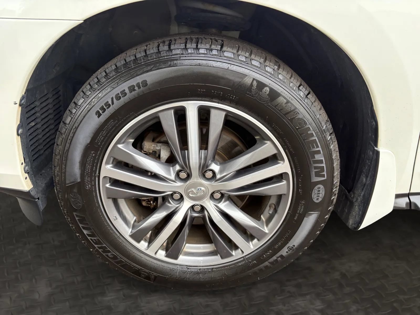 Used 2020 INFINITI QX60 Luxe w/ Essential Package AWD/4WD image 38