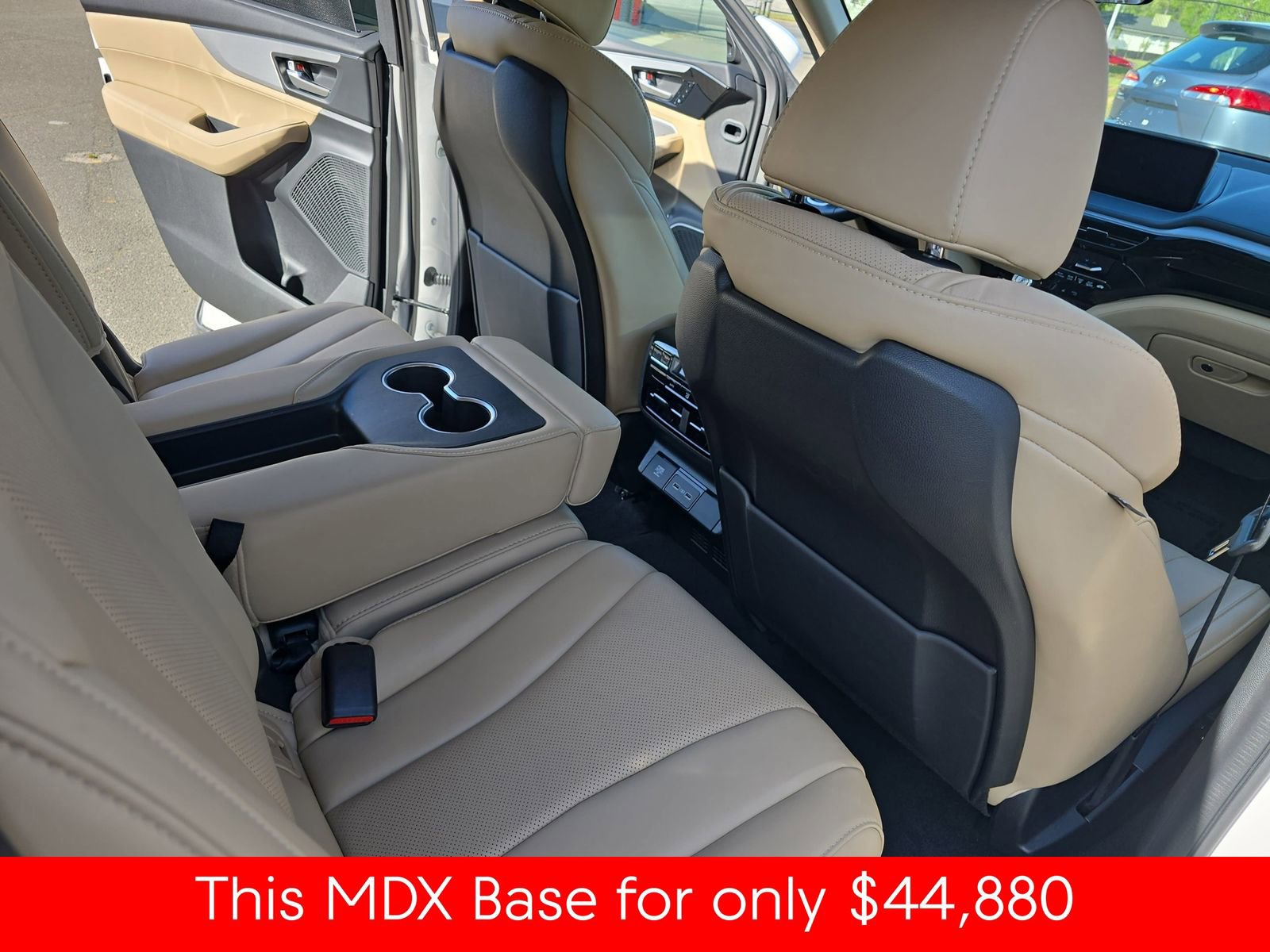 Used 2024 Acura MDX SH-AWD w/ Technology Package image 17