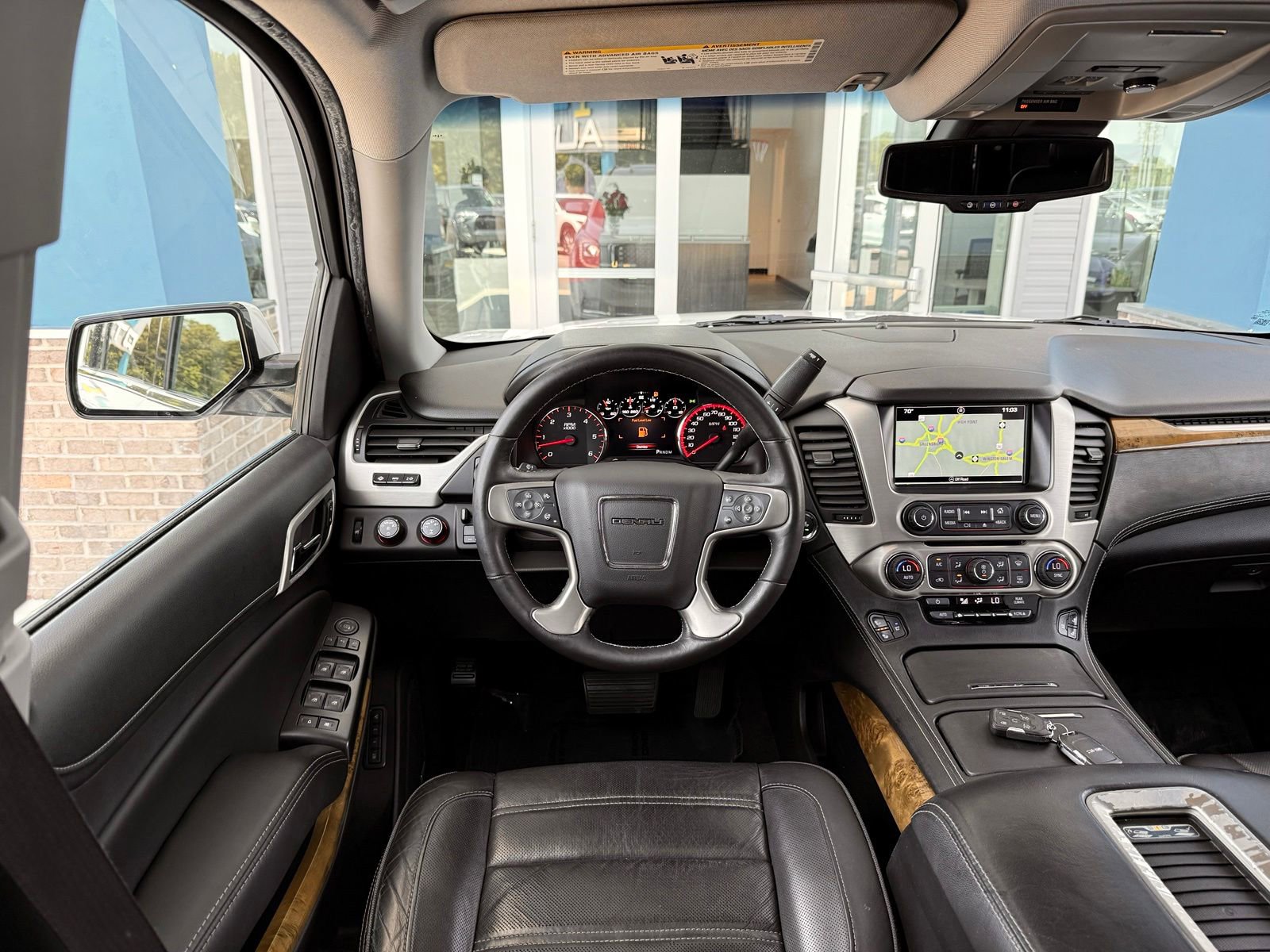 Used 2016 GMC Yukon Denali w/ Open Road Package AWD/4WD image 31