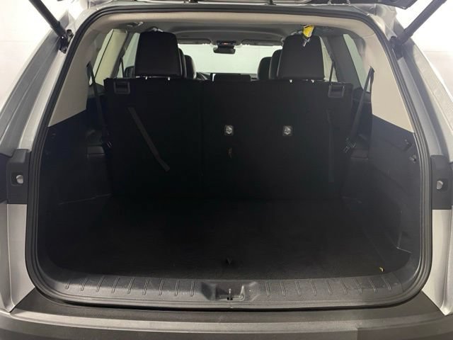 Used 2025 Toyota Grand Highlander FWD image 26