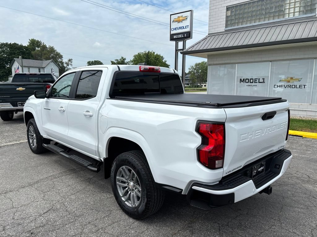 Used 2024 Chevrolet Colorado LT w/ LT Convenience Package II RWD image 6