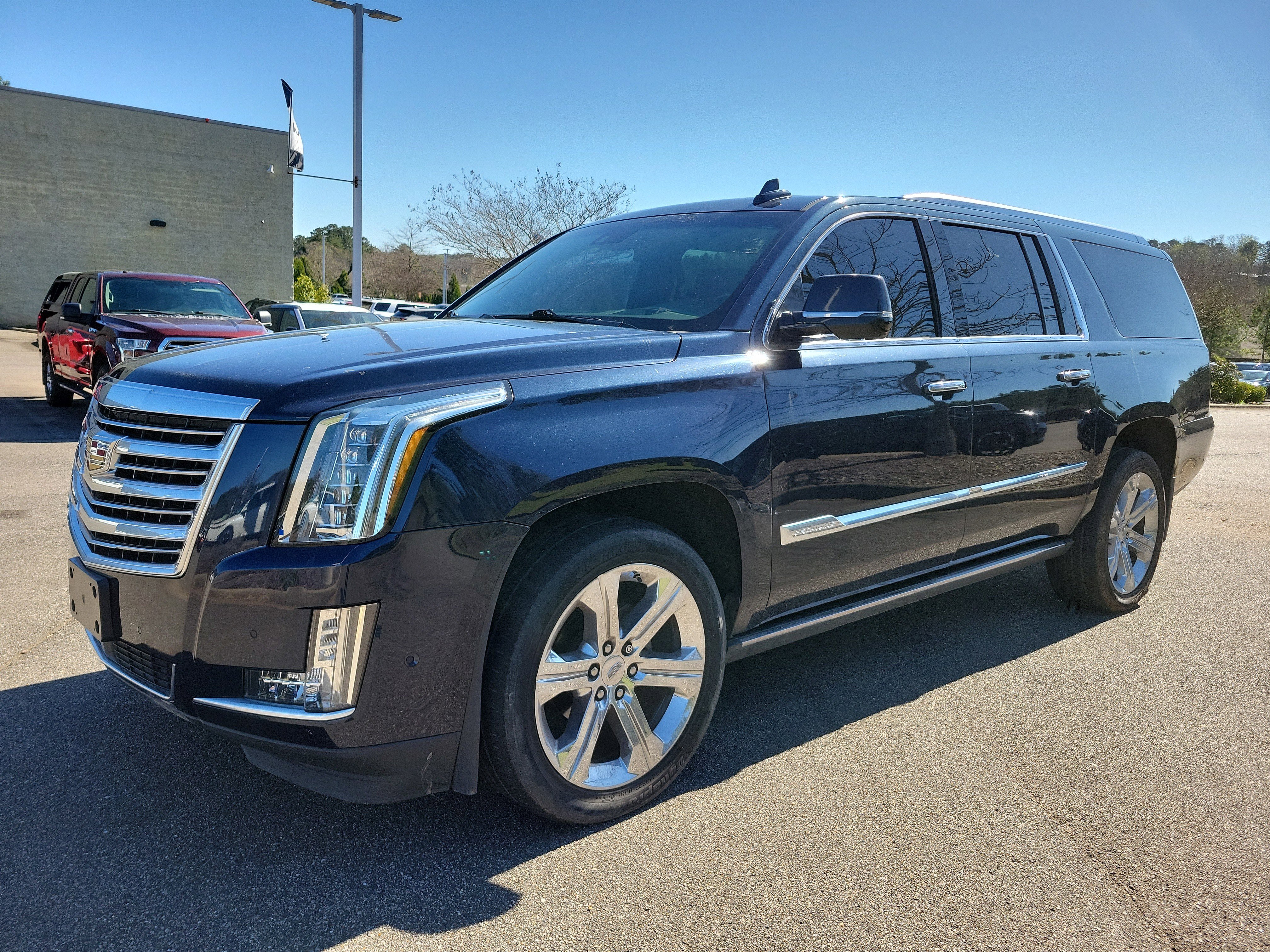 Used 2018 Cadillac Escalade ESV Platinum image 26