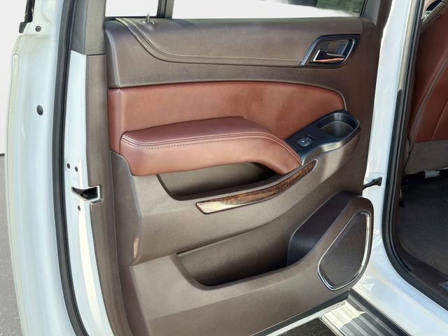 Used 2018 Chevrolet Suburban Premier AWD/4WD image 11