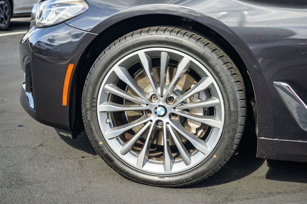 Used 2022 BMW 530i w/ Convenience Package image 11