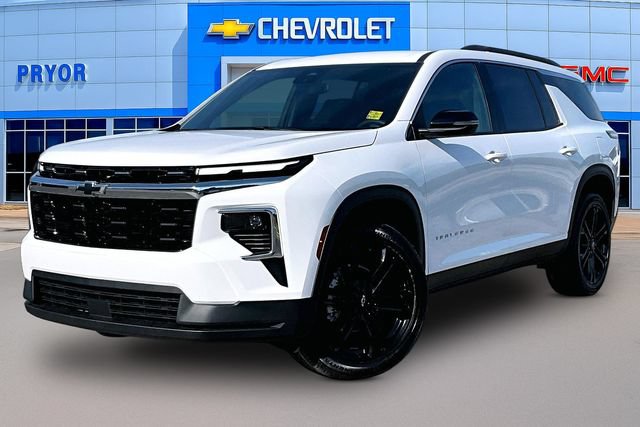 New 2027 Chevrolet Traverse LT FWD image 2