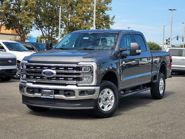New 2026 Ford F250 XLT image 2