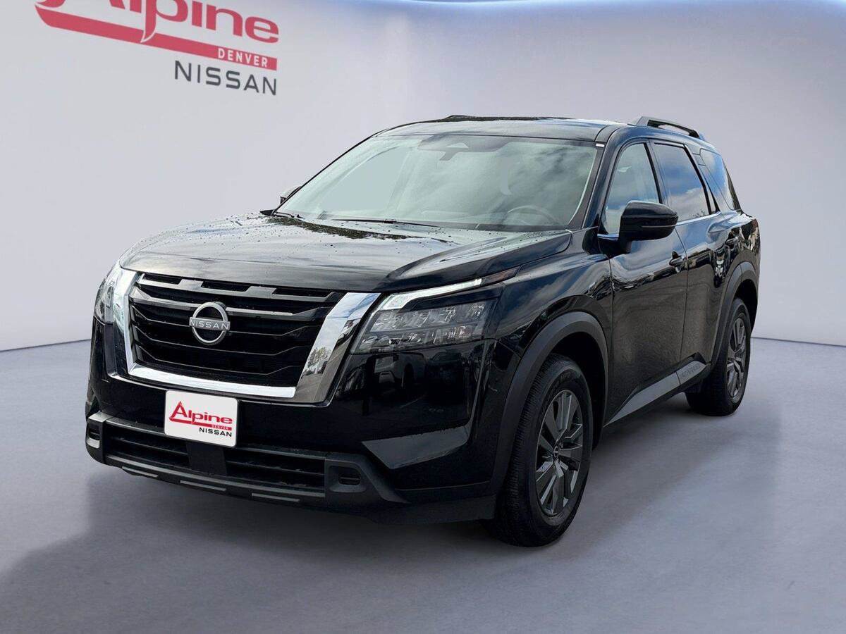 Used 2025 Nissan Pathfinder SV