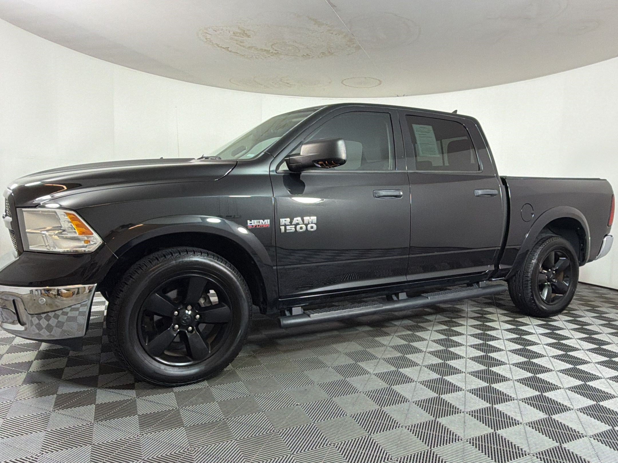 Used 2015 RAM 1500 Outdoorsman RWD image 23