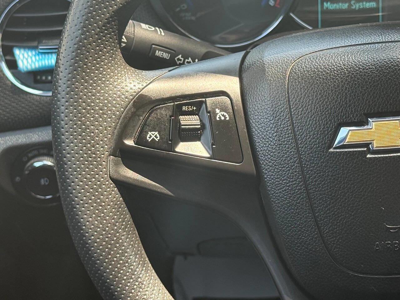 Used 2016 Chevrolet Cruze LT FWD image 21