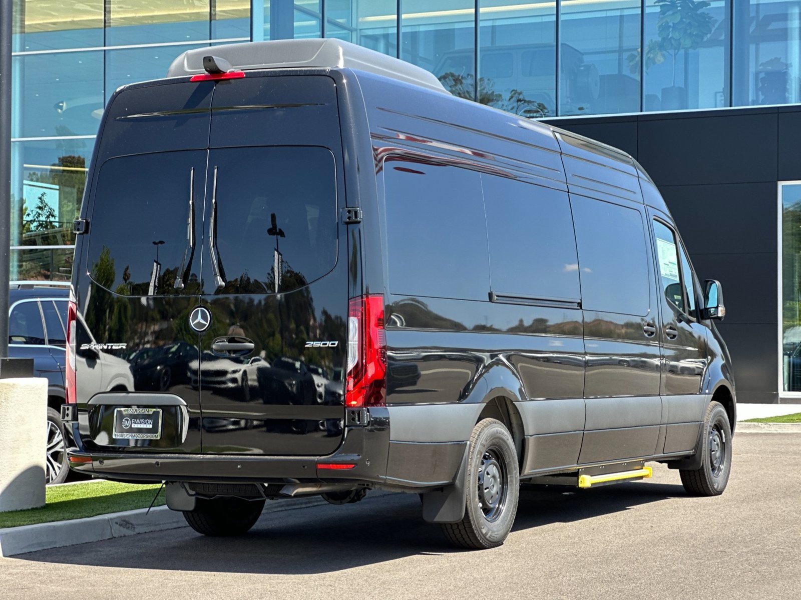 New 2026 Mercedes-Benz Sprinter 2500 image 3