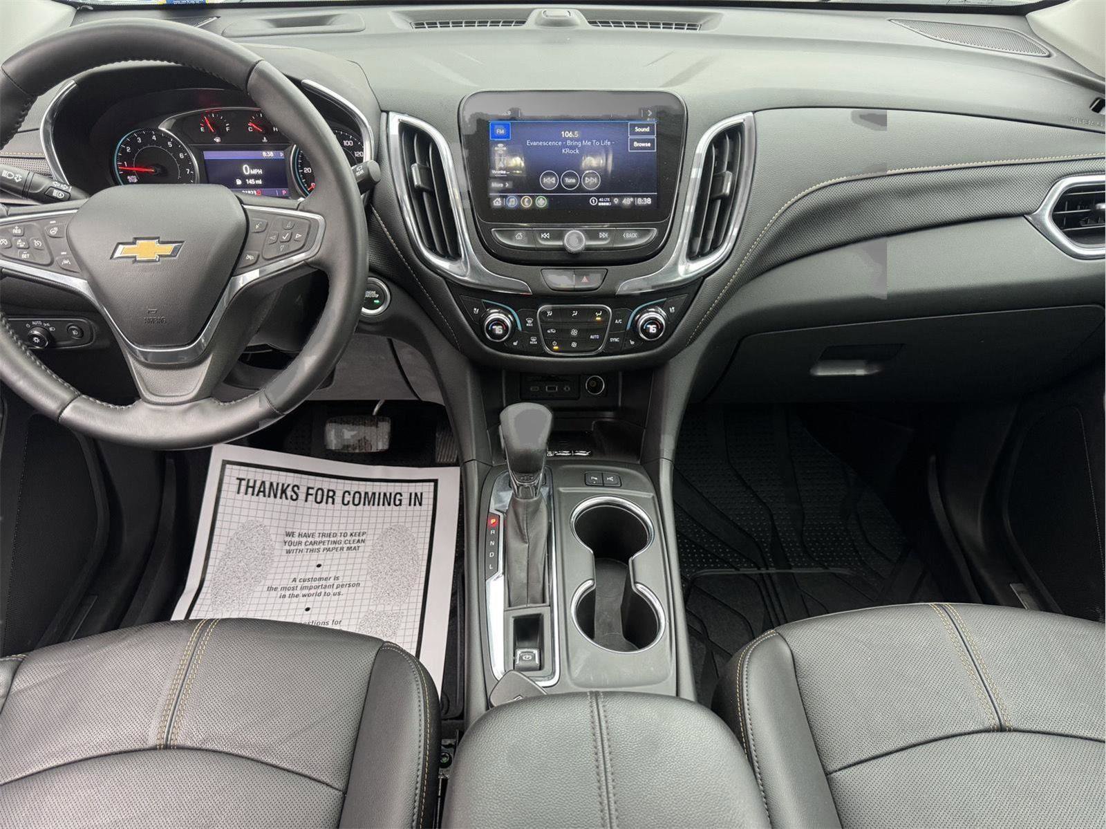 Used 2022 Chevrolet Equinox Premier AWD/4WD image 16