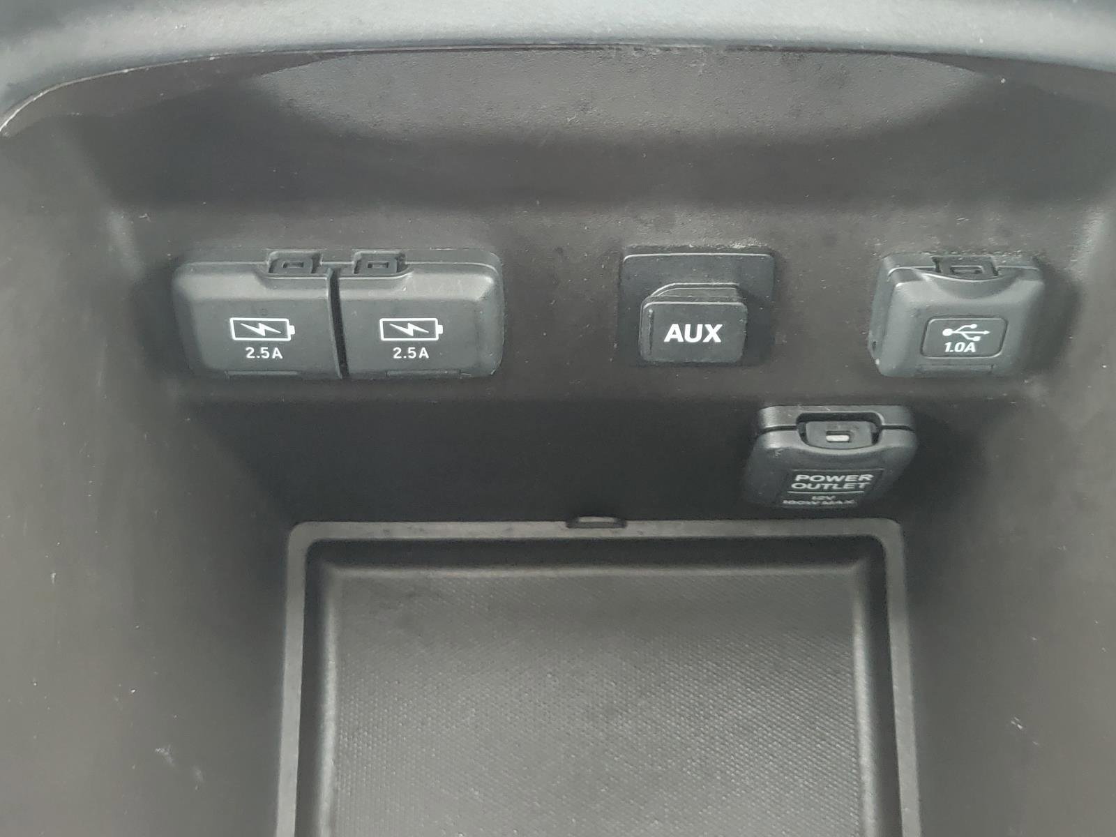 Used 2017 Acura MDX SH-AWD w/ Advance Package image 27