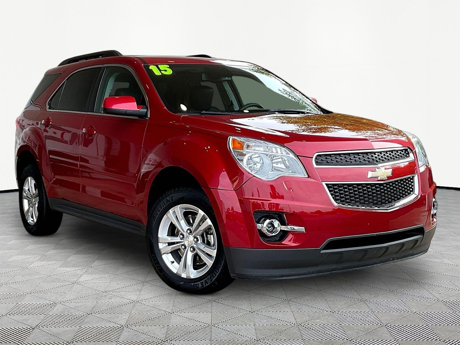Used 2015 Chevrolet Equinox LT w/ Power Convenience Package FWD image 3