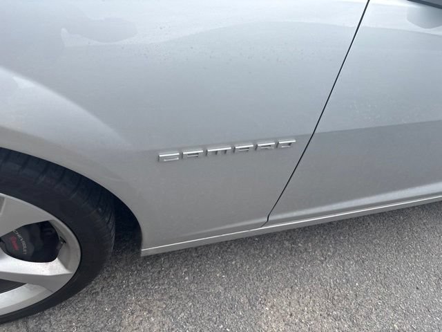 Used 2015 Chevrolet Camaro SS RWD image 11