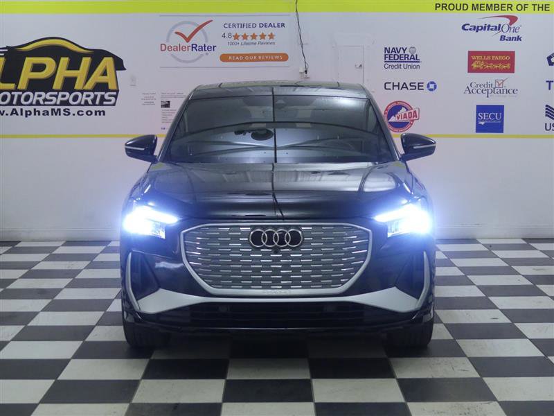 Used 2025 Audi Q4 e-tron Premium Plus w/ Premium Plus AWD/4WD image 2