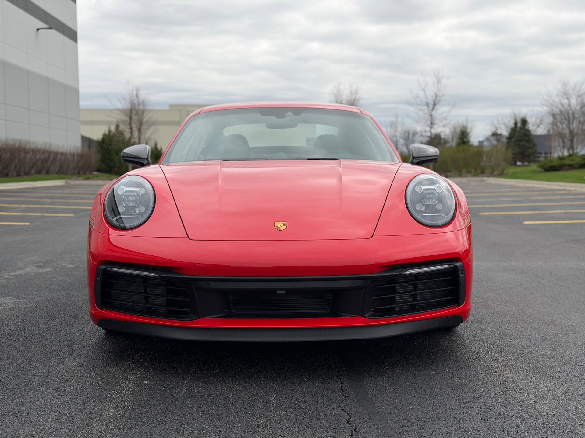 Used 2024 Porsche 911 Carrera T RWD image 2