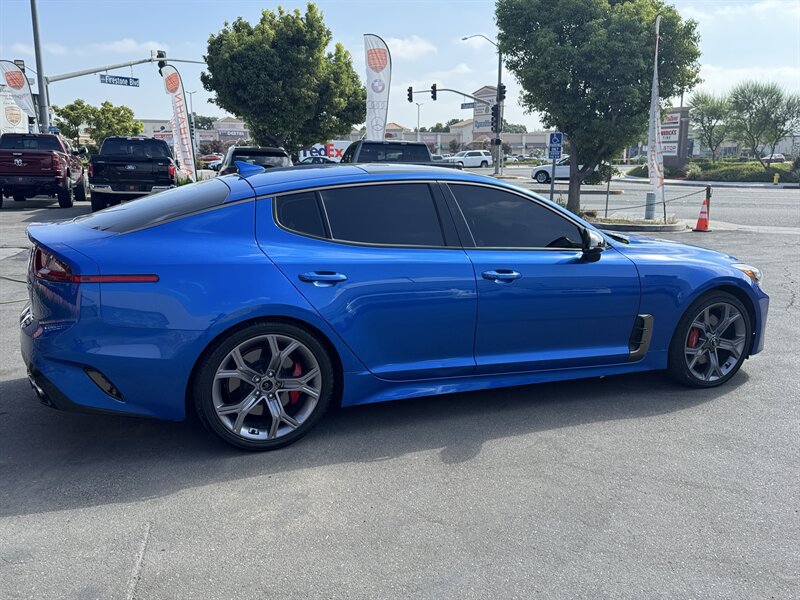 Used 2018 Kia Stinger GT2 AWD/4WD image 14