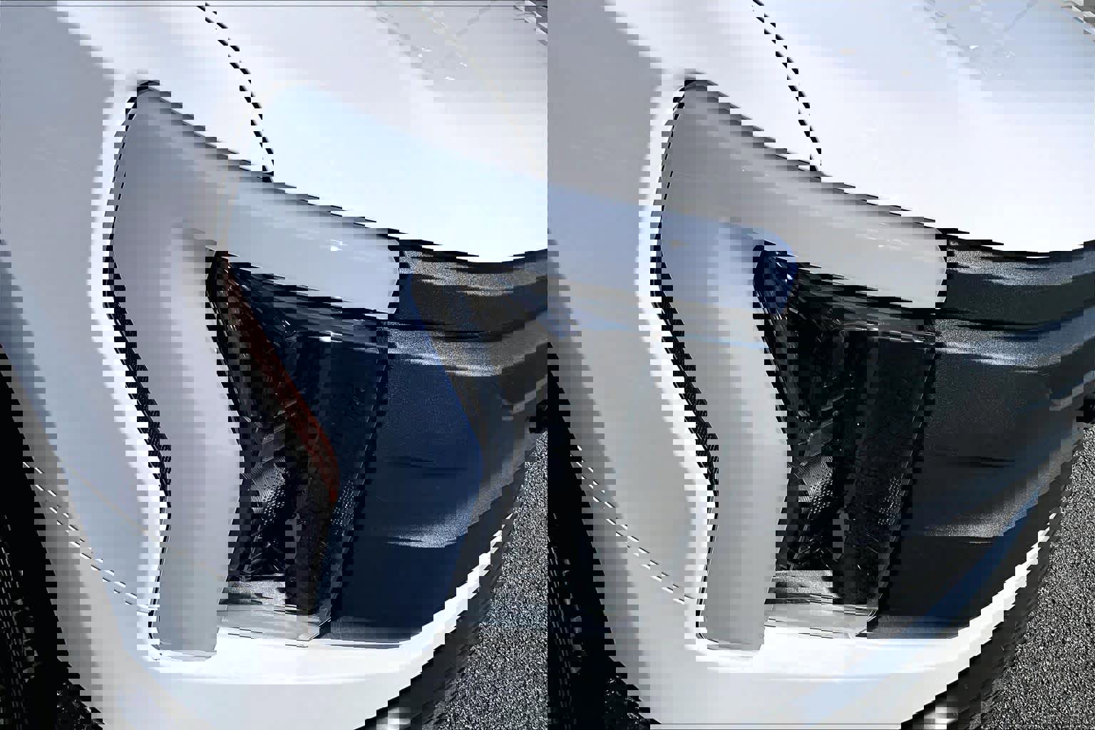 Certified 2022 Ford F150 Lightning Pro image 25