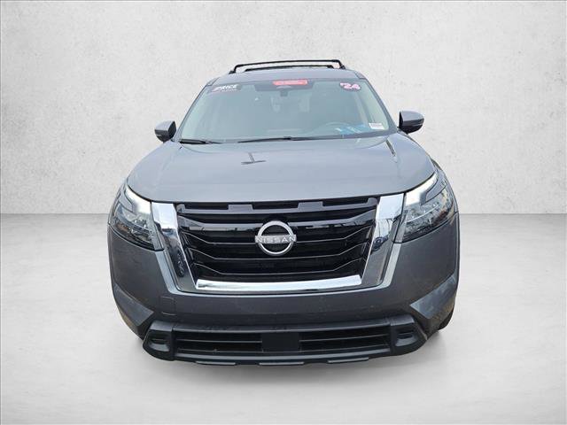 Certified 2024 Nissan Pathfinder SV image 2