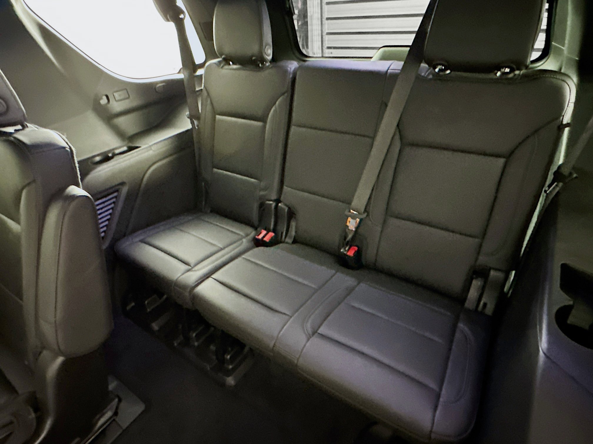 Used 2021 Chevrolet Tahoe Z71 w/ Z71 Signature Package image 30