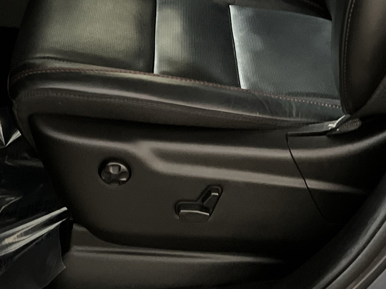 Used 2023 Dodge Durango R/T AWD/4WD image 19