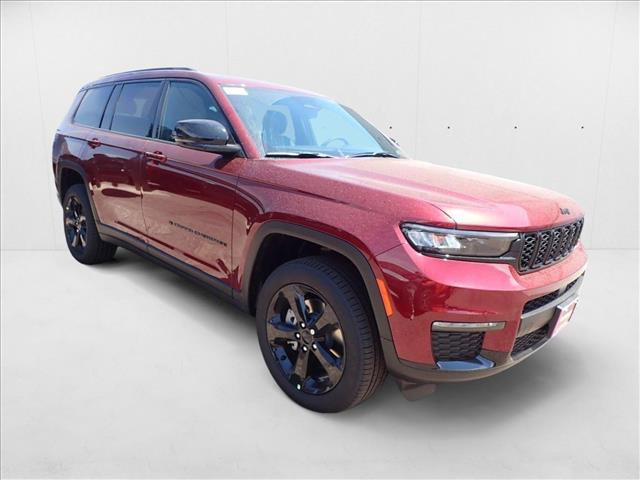 New 2025 Jeep Grand Cherokee L Limited w/ Black Appearance Package image 6
