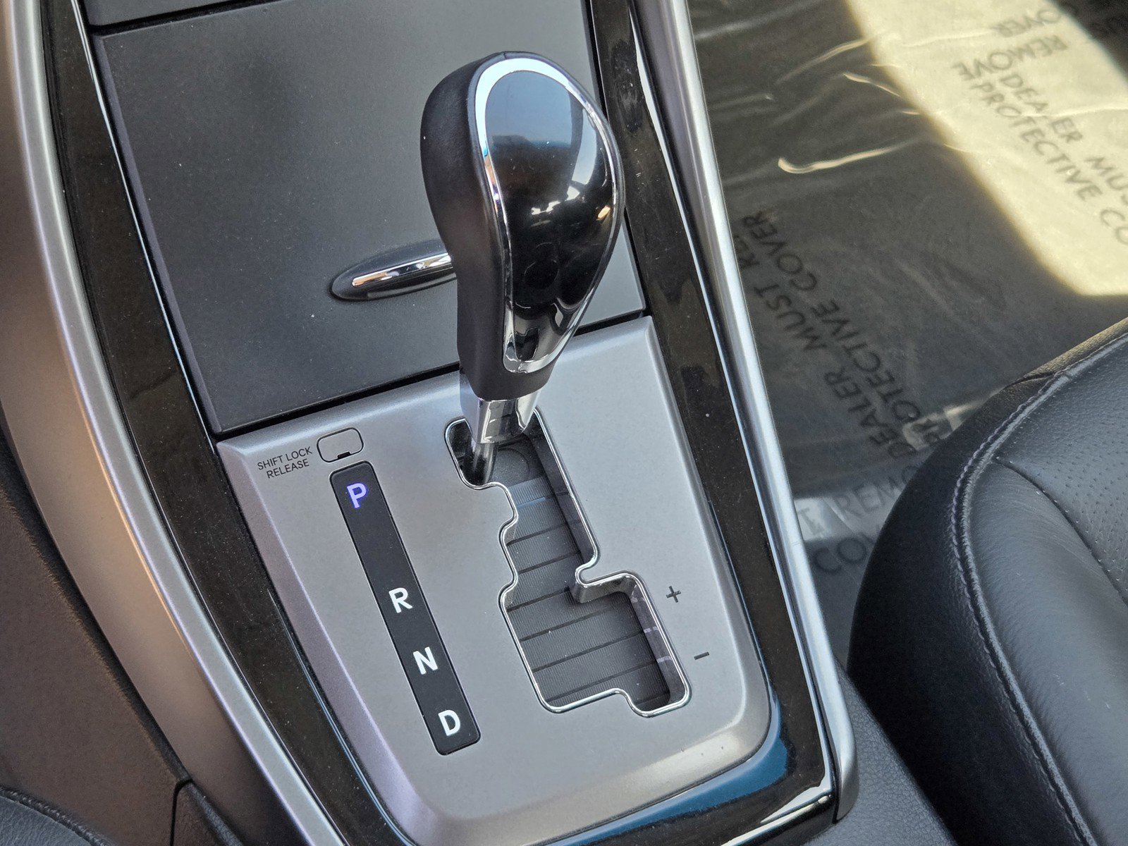 Used 2013 Hyundai Elantra Limited w/ Technology Pkg FWD image 20