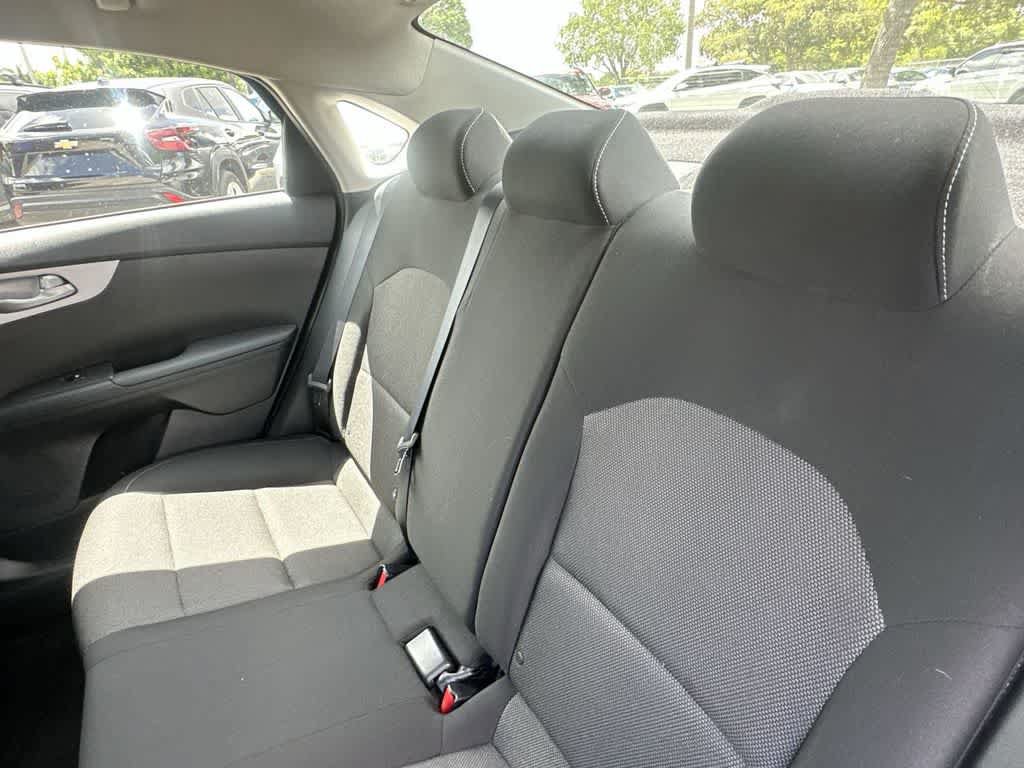 Used 2024 Kia Forte LXS w/ LXS Technology Package FWD image 14