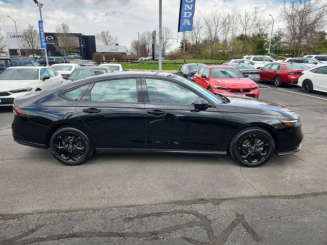 Used 2025 Honda Accord SE image 7