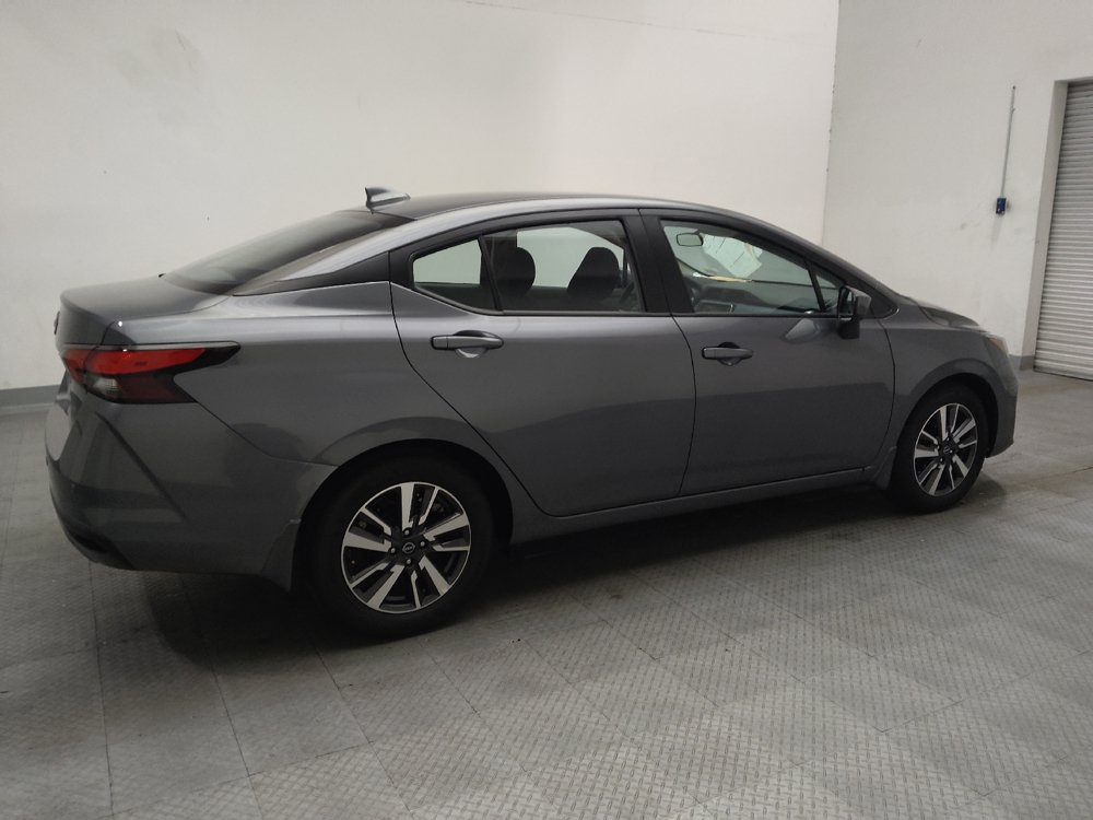 Used 2025 Nissan Versa SV w/ Trunk Package FWD image 10