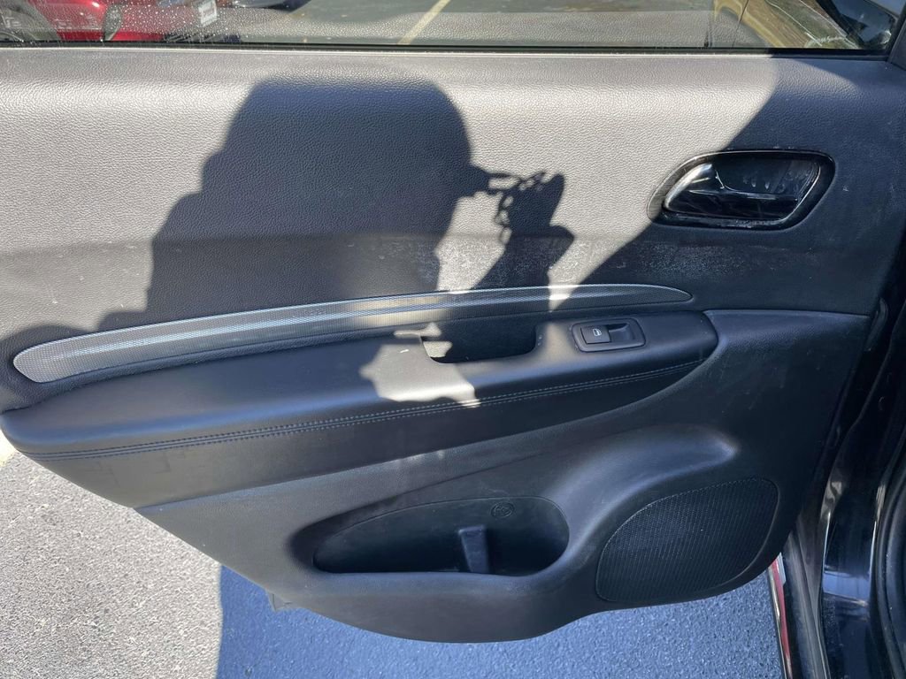 Used 2020 Dodge Durango GT image 20