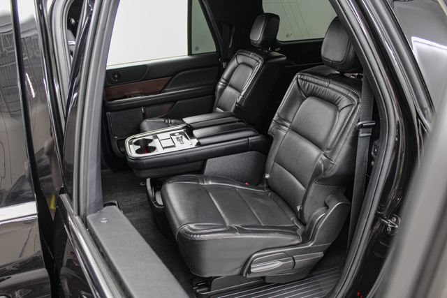 Used 2021 Lincoln Navigator L Reserve AWD/4WD image 21