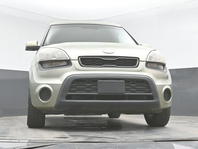 Used 2013 Kia Soul FWD image 39