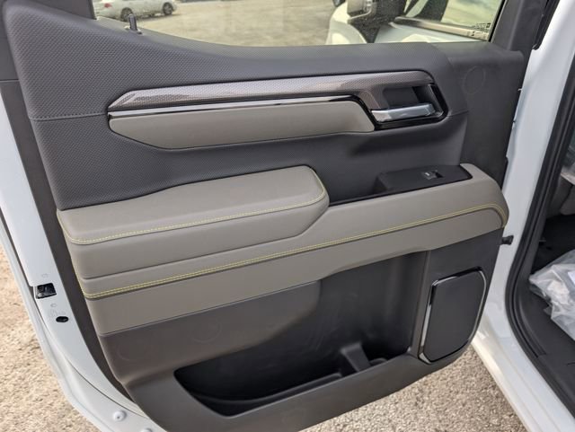 New 2026 Chevrolet Silverado 1500 ZR2 image 11