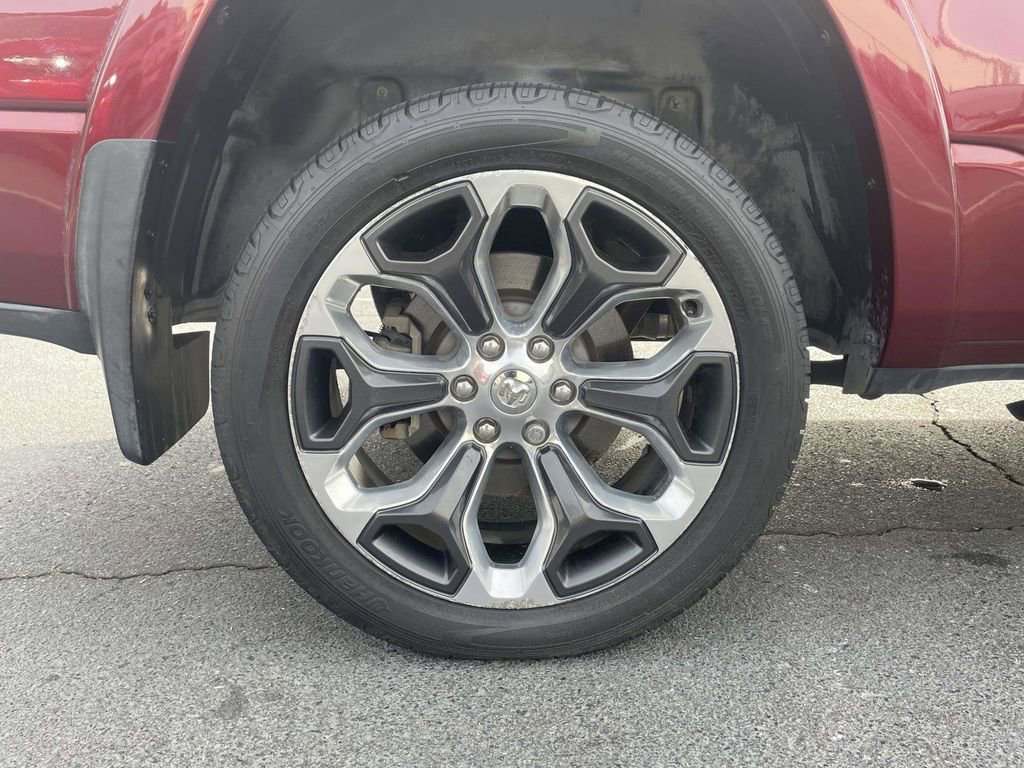Used 2019 RAM 1500 Limited AWD/4WD image 9