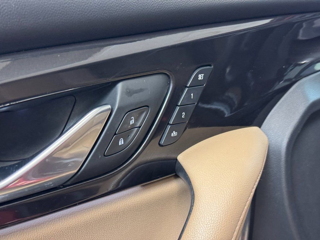 Used 2019 Chevrolet Blazer Premier w/ Driver Confidence II Package image 9