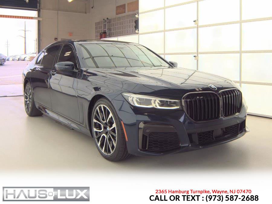 Used 2021 BMW 750i xDrive w/ Luxury Rear Seating Package image 4