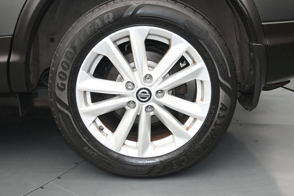 Used 2019 Nissan Rogue Sport SV AWD/4WD image 14
