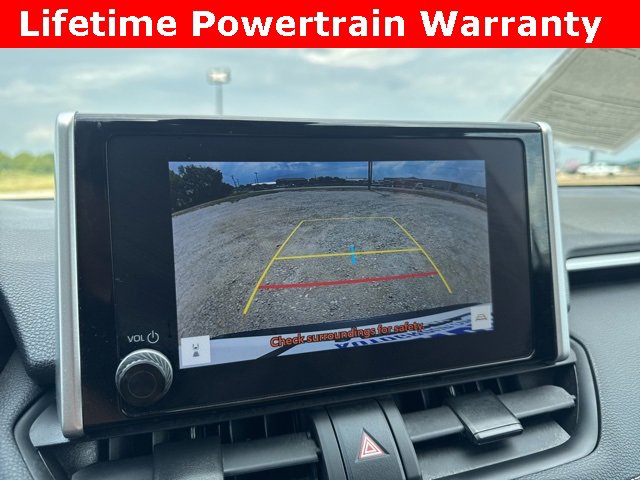 Used 2024 Toyota RAV4 LE image 7