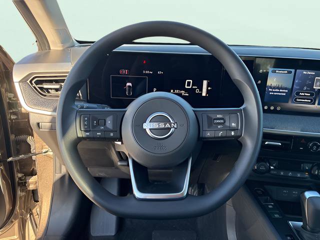 New 2026 Nissan Kicks SV w/ SV Premium Package image 13