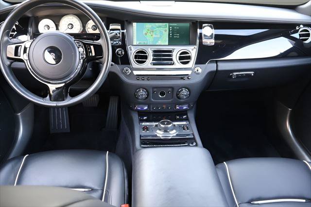 Certified 2017 Rolls-Royce Wraith RWD image 26