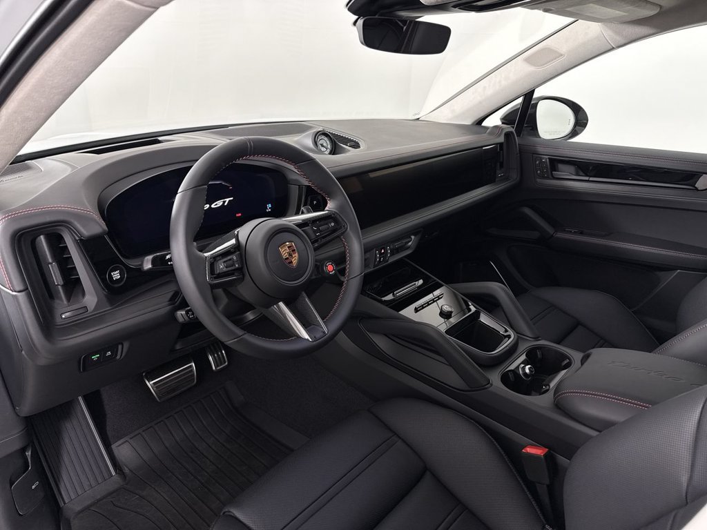 New 2026 Porsche Cayenne Turbo GT AWD/4WD image 4