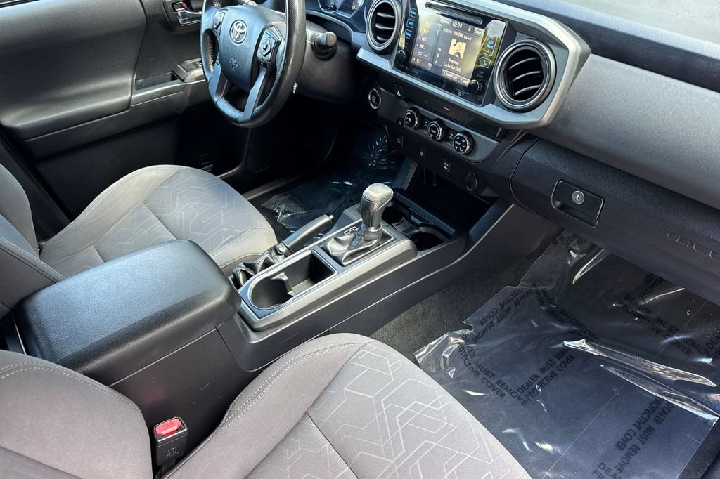 Certified 2017 Toyota Tacoma TRD Sport w/ Tow Package RWD image 14