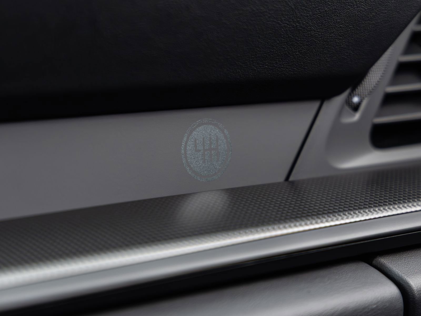 New 2026 Porsche 911 Carrera T image 39